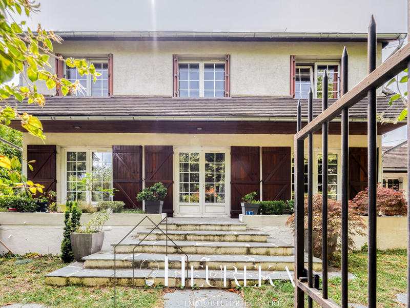 Maison - 147 m² - 7 pièces