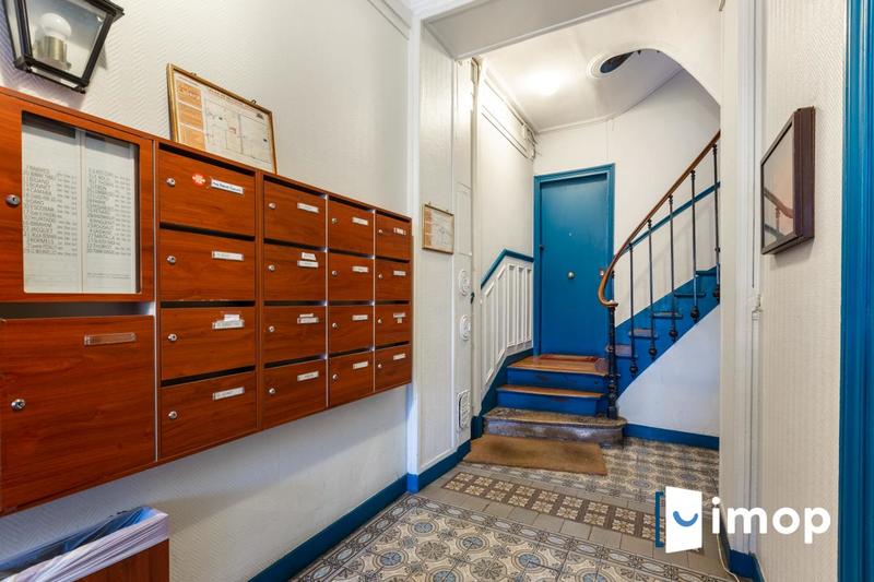 Studio - 15 m² - 1 pièce