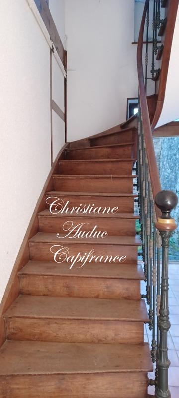 Maison - 144 m² - 8 pièces