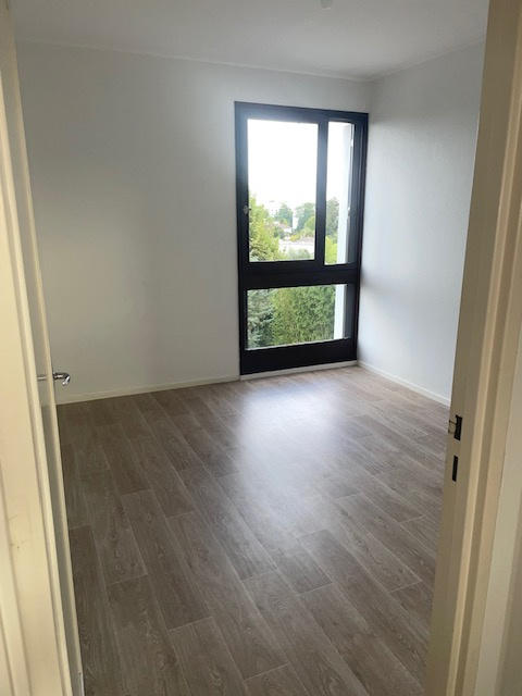 Appartement - 79 m² - 4 pièces