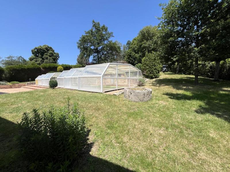 Maison - 177 m² - 6 pièces