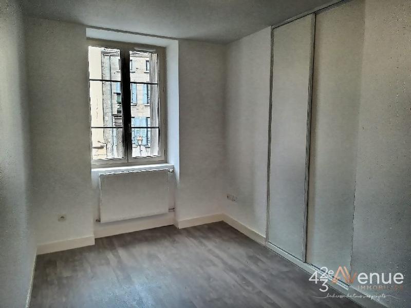 Appartement - 81 m² - 5 pièces