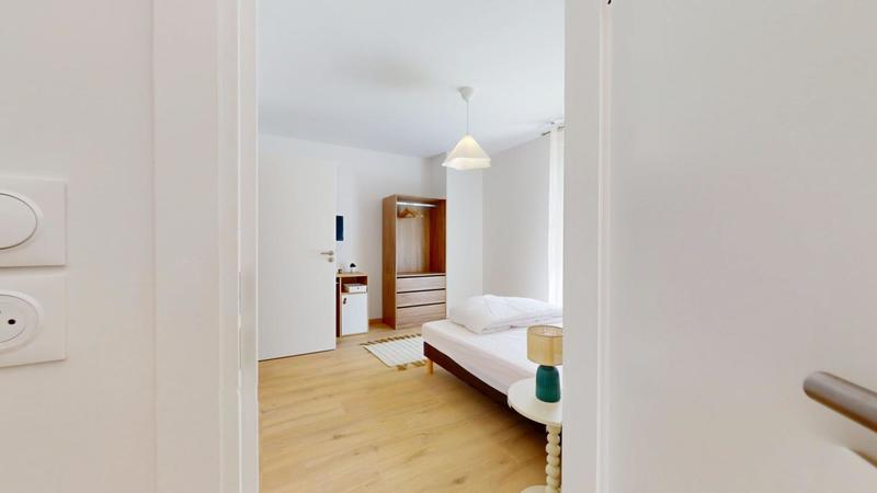 Appartement - 127 m² - 7 pièces