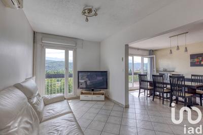 Appartement - 97 m² - 5 pièces