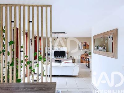 Maison - 112 m² - 4 pièces