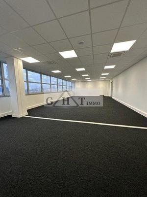 Bureau - 131 m²