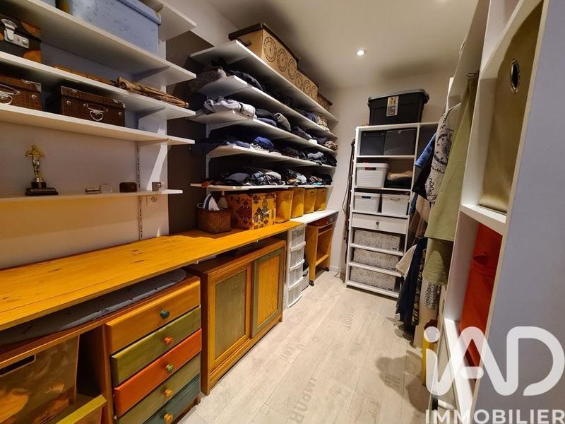 Maison - 225 m² - 5 pièces