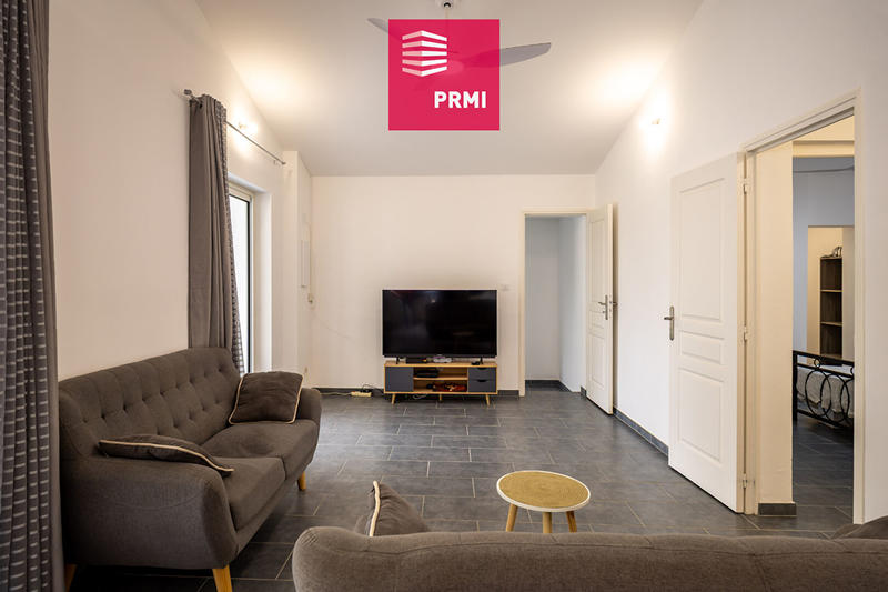 Maison - 105 m² - 5 pièces