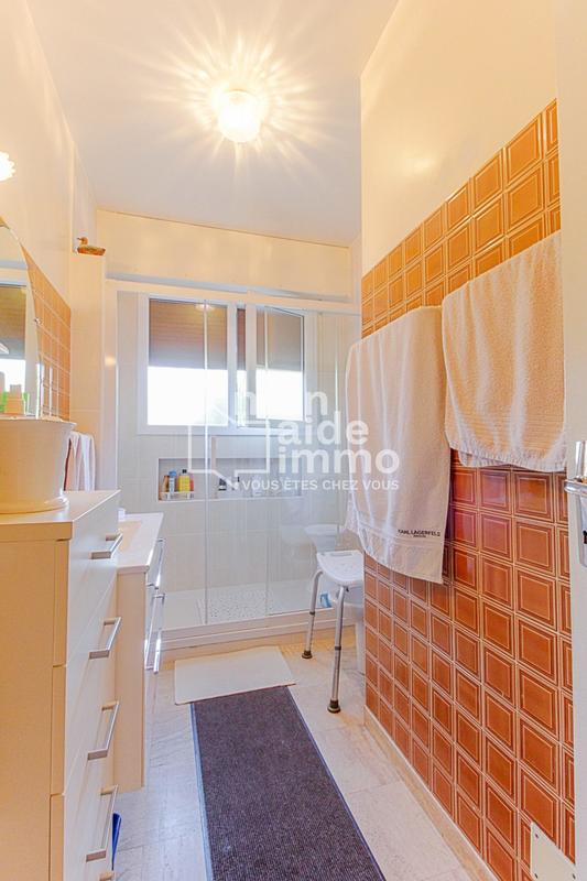 Maison - 172 m² - 6 pièces