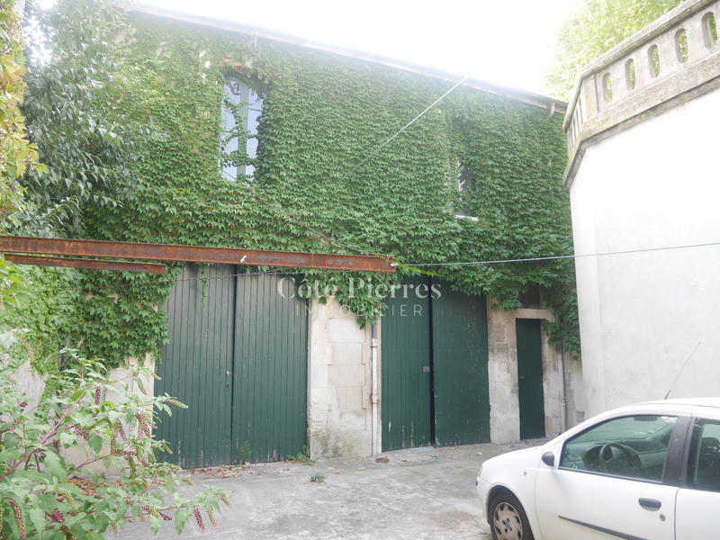Propriété - 340 m² - 10 pièces