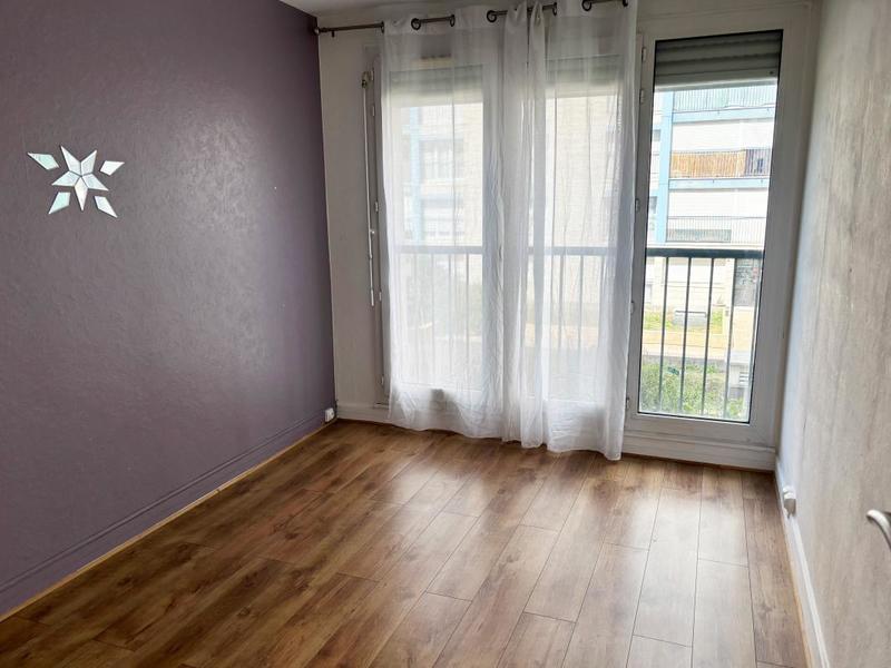 Appartement - 96 m² - 5 pièces