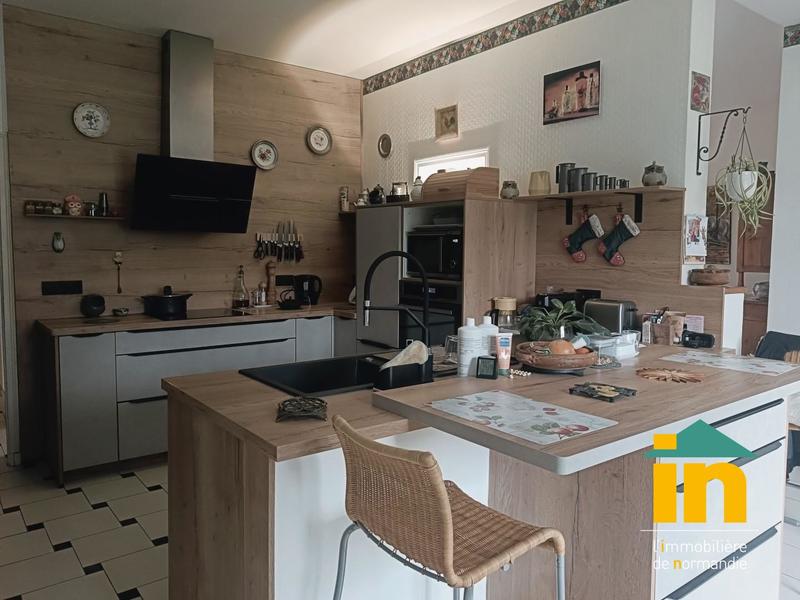 Maison - 163 m² - 5 pièces