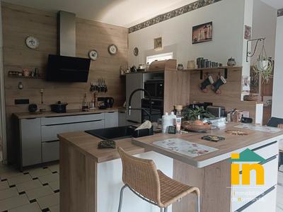 Maison - 163 m² - 5 pièces