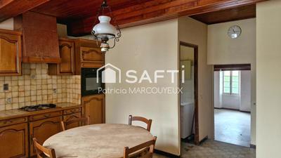 Maison - 95 m² - 5 pièces