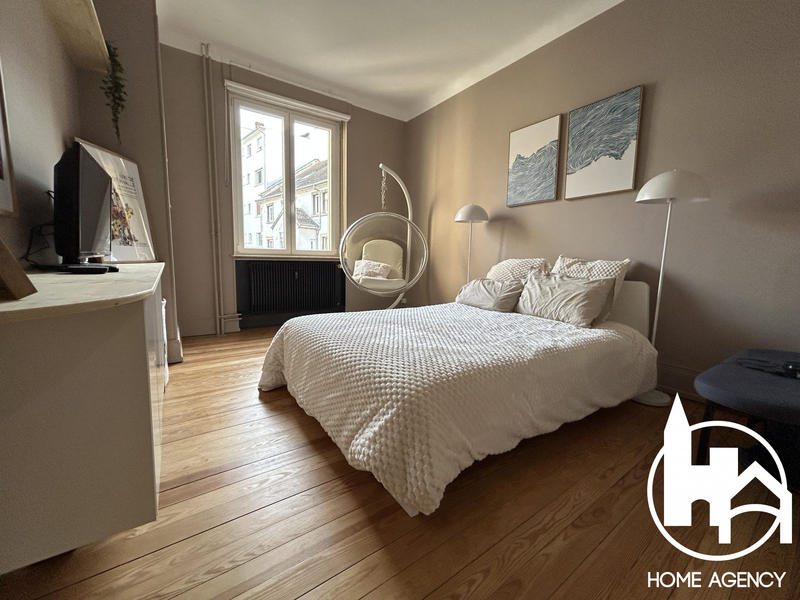 Appartement - 87 m² - 3 pièces