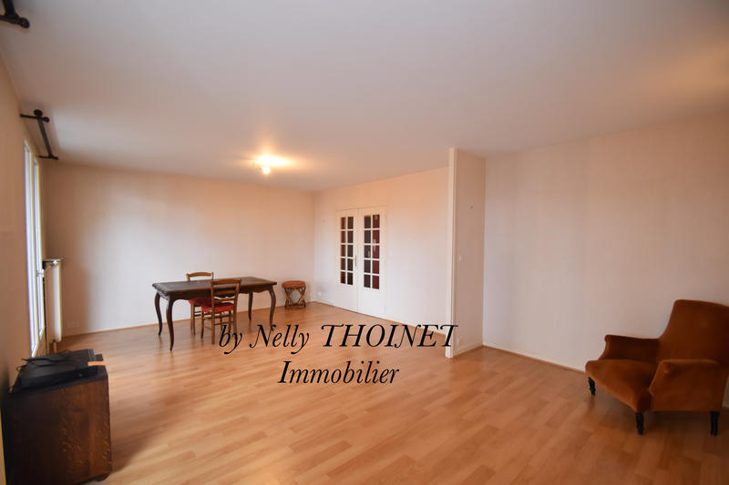 Appartement - 102 m² - 5 pièces