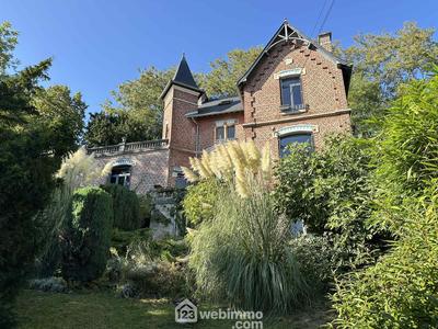 Maison - 187 m² - 8 pièces