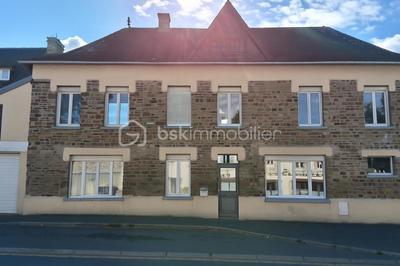 Maison en pierre - 139 m² - 6 pièces