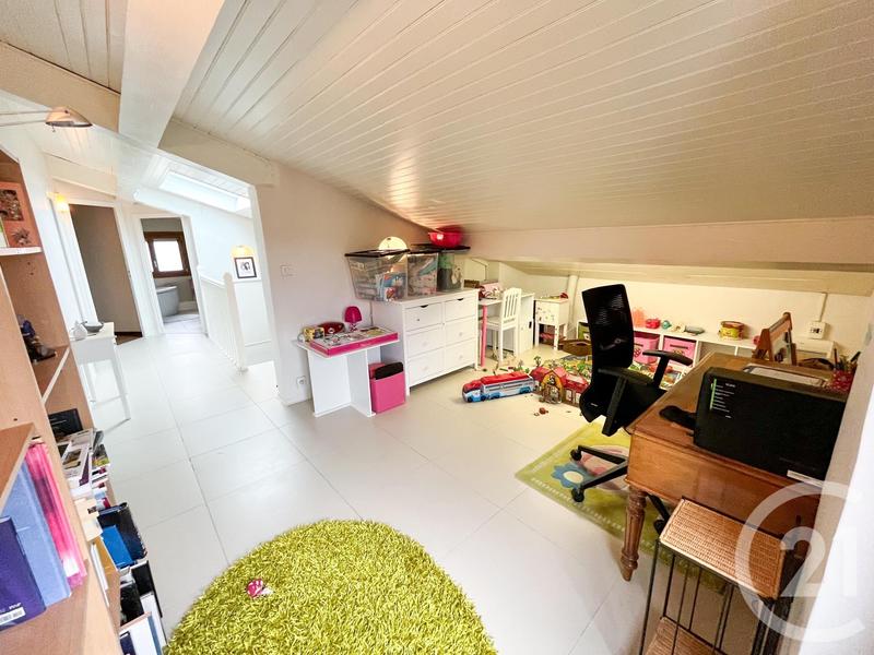 Maison - 164 m² - 7 pièces