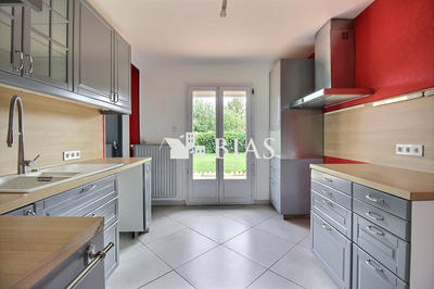 Maison traditionnelle - 101 m² - 5 pièces