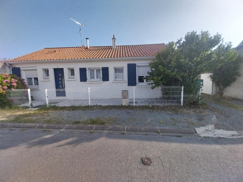 Maison - 80 m² - 5 pièces