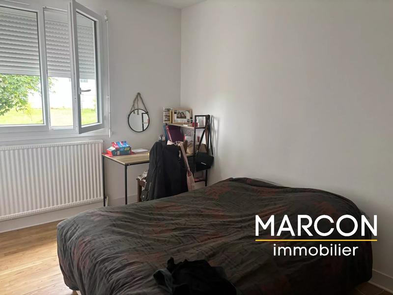 Maison - 91 m² - 5 pièces