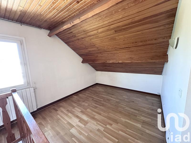 Maison - 94 m² - 5 pièces