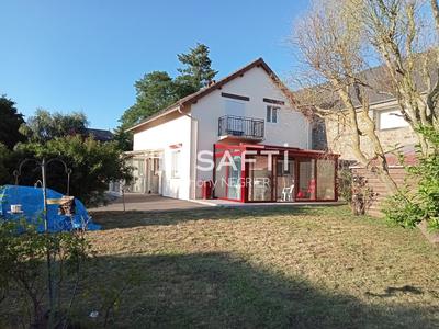 Maison - 131 m² - 6 pièces