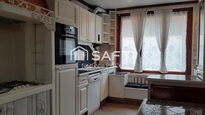 Maison - 131 m² - 8 pièces