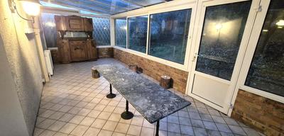 Maison - 164 m² - 9 pièces