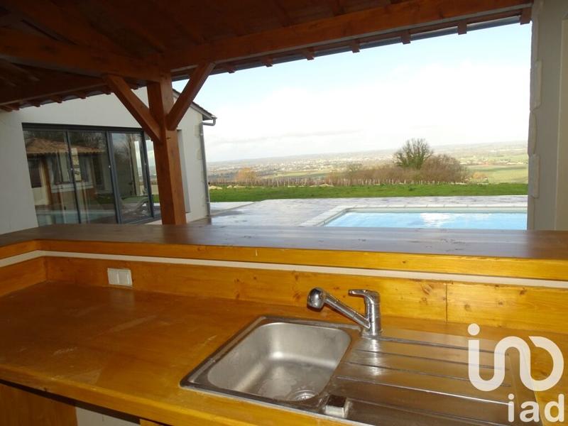 Maison - 139 m² - 5 pièces