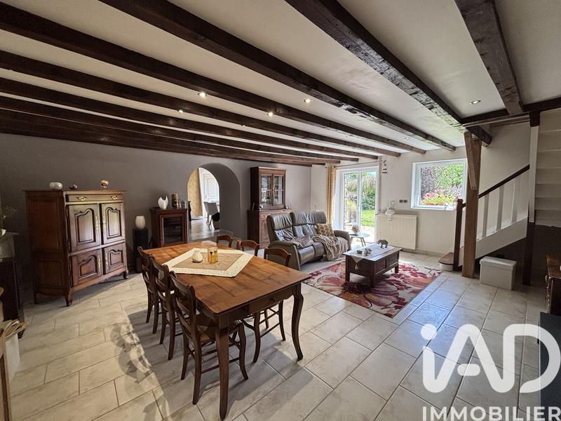 Maison - 185 m² - 6 pièces