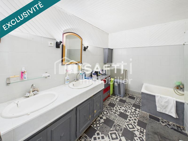 Maison - 155 m² - 6 pièces