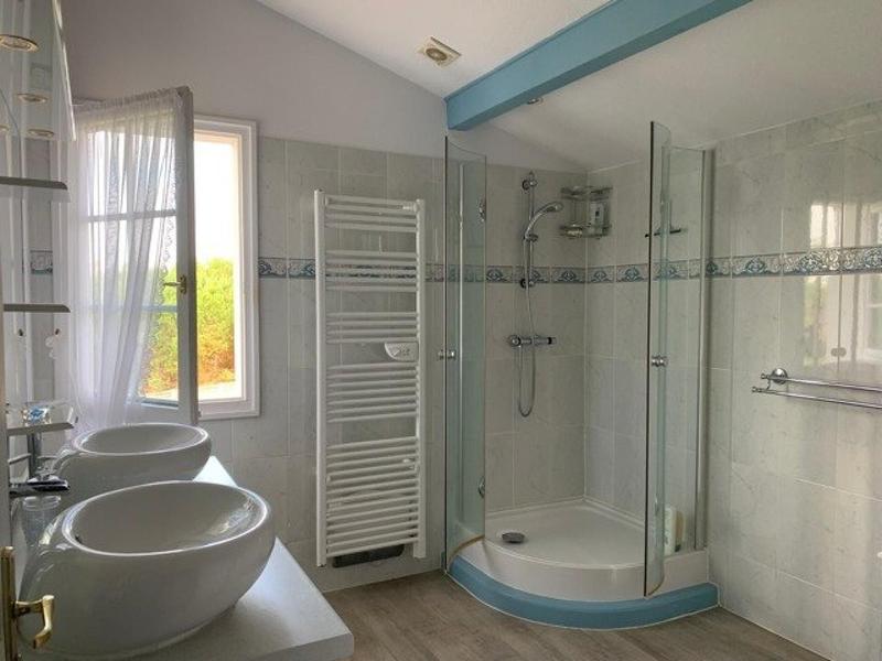 Maison - 168 m² - 6 pièces