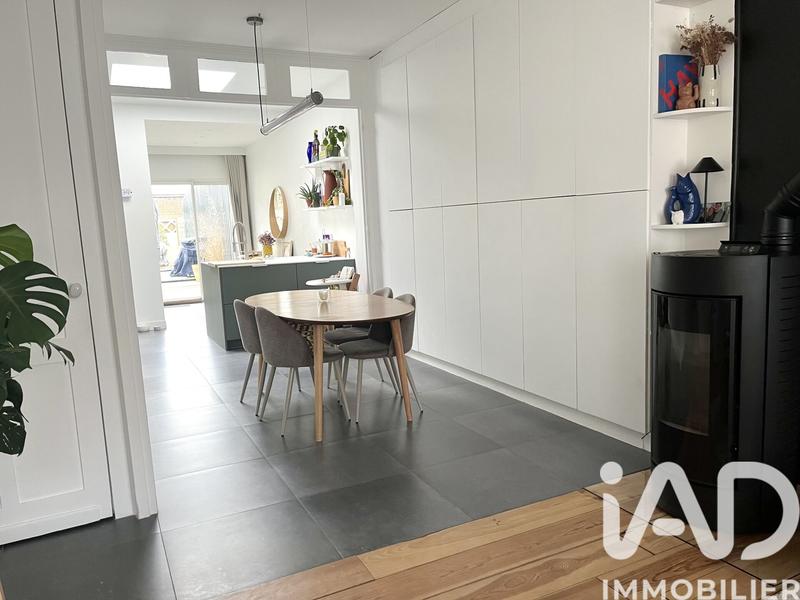 Maison - 110 m² - 4 pièces