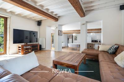 Ferme - 225 m² - 8 pièces