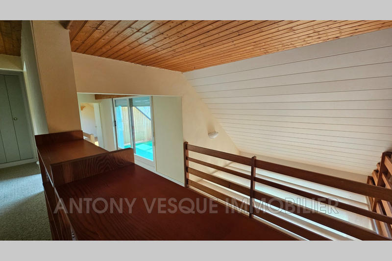 Villa - 169 m² - 7 pièces