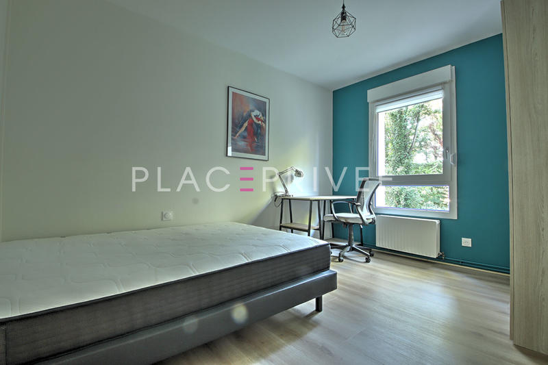 Appartement - 84 m² - 4 pièces