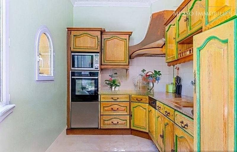 Bastide - 300 m² - 7 pièces