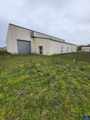 Immeuble - 417 m² - 1 pièce
