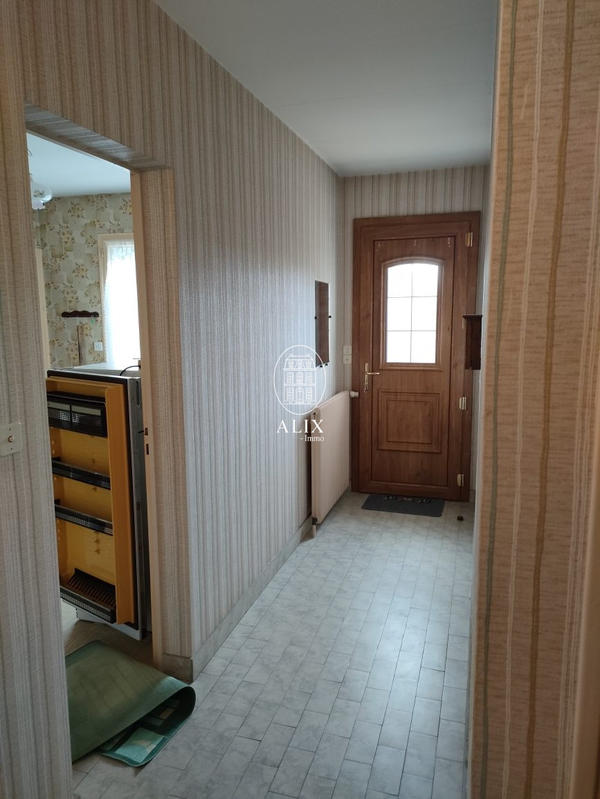 Maison - 150 m² - 8 pièces