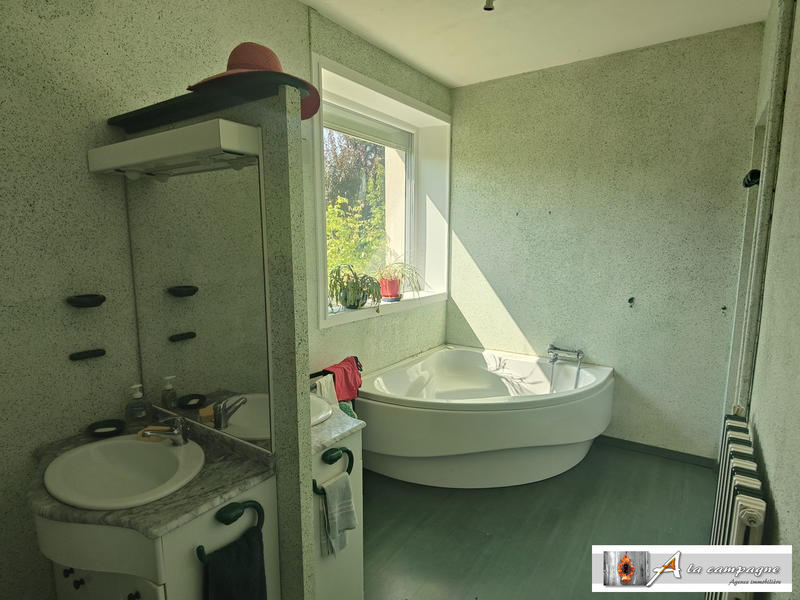 Maison ancienne - 177 m² - 7 pièces