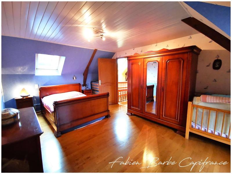 Maison - 170 m² - 8 pièces