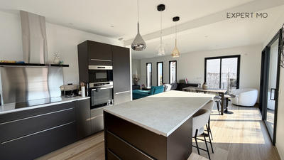 Maison - 139 m² - 5 pièces