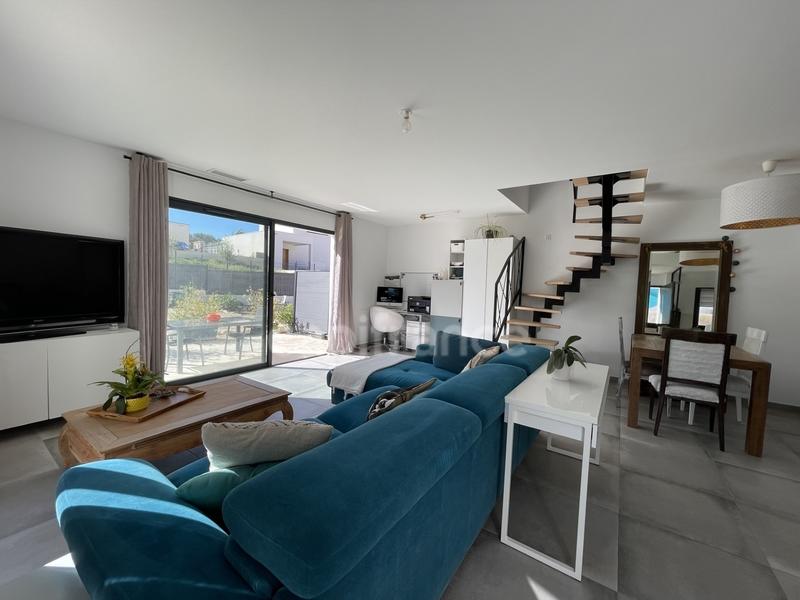 Maison - 165 m² - 6 pièces