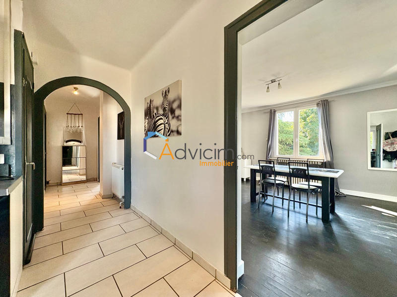 Maison - 137 m² - 5 pièces