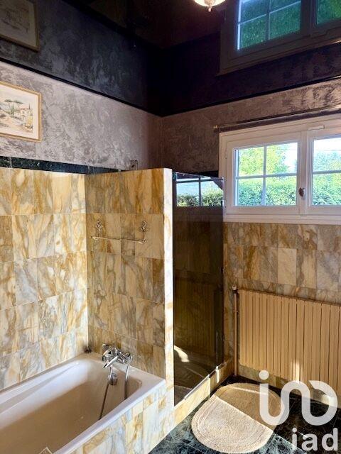 Maison - 190 m² - 7 pièces