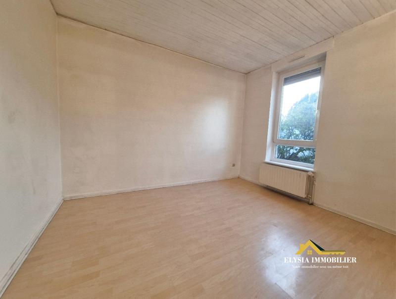 Maison - 101 m² - 5 pièces