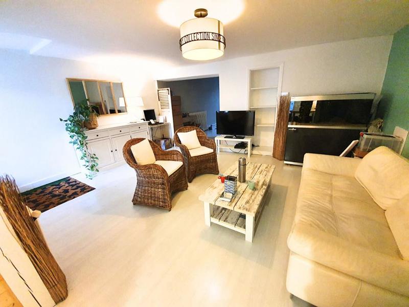 Maison - 93 m² - 4 pièces