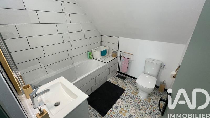 Maison - 192 m² - 8 pièces